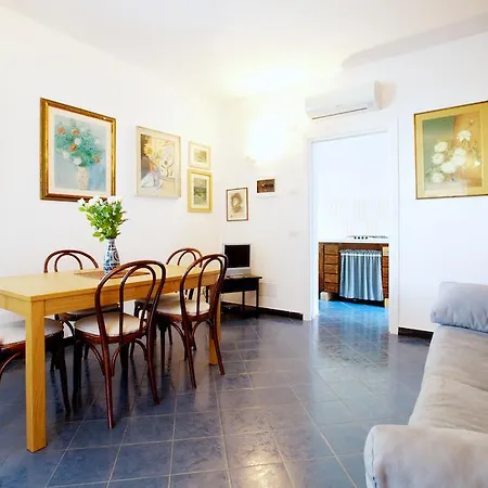 בית נופש Casa Vacanze Ginevra *