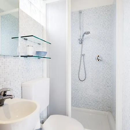 Casa Vacanze Ginevra * לבנטו